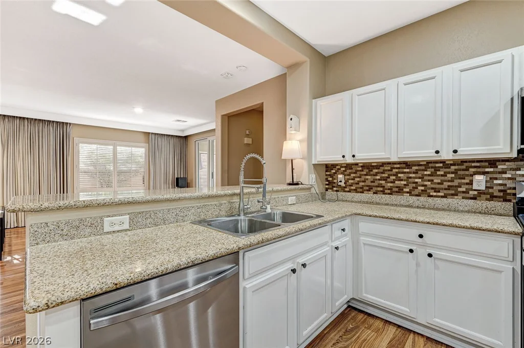 10932 Snow Cloud, Las Vegas, NV 89135