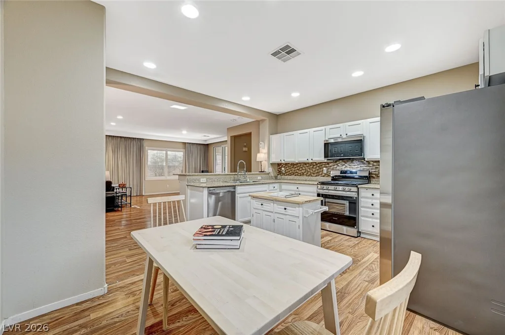 10932 Snow Cloud, Las Vegas, NV 89135