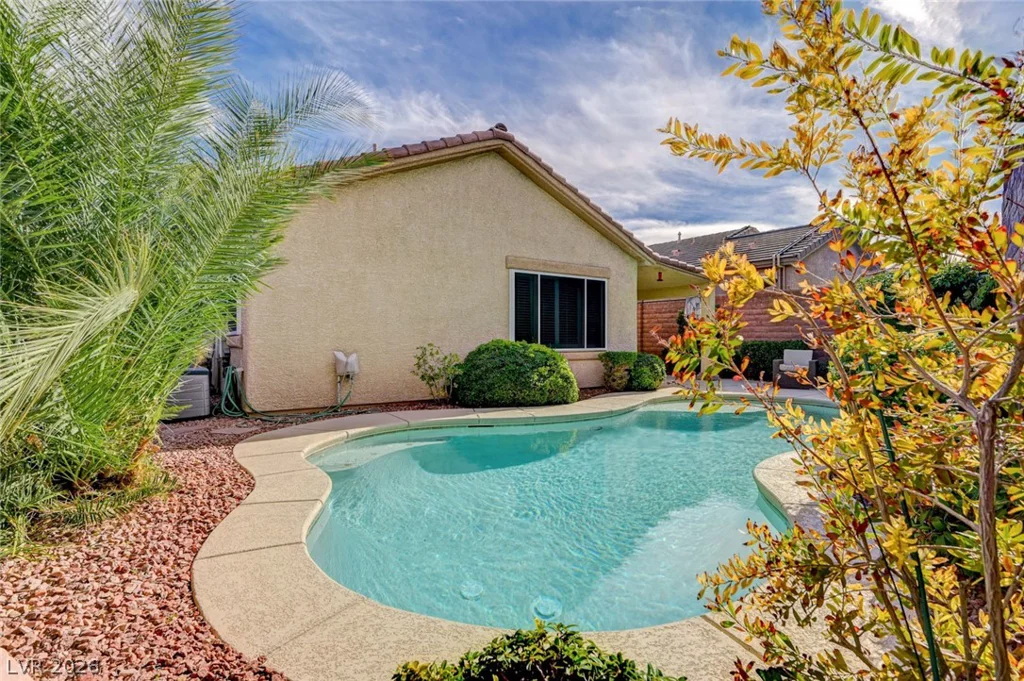 10932 Snow Cloud, Las Vegas, NV 89135