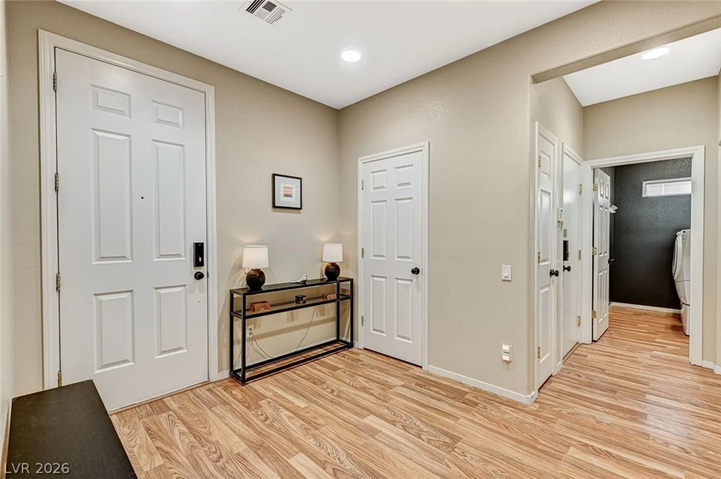 10932 Snow Cloud, Las Vegas, NV 89135