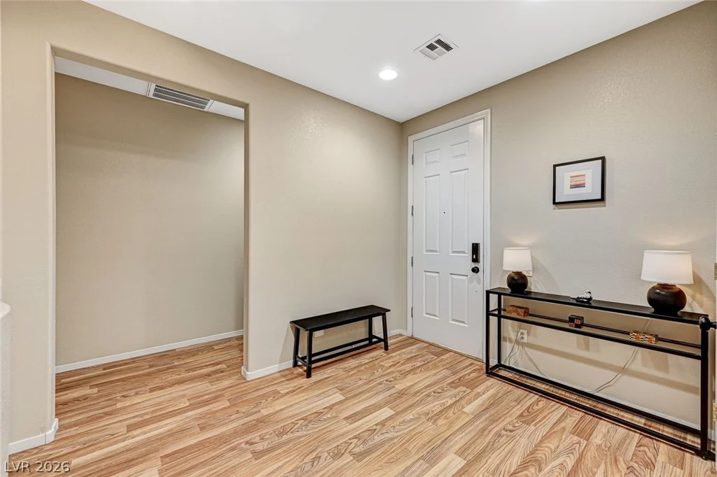 10932 Snow Cloud, Las Vegas, NV 89135