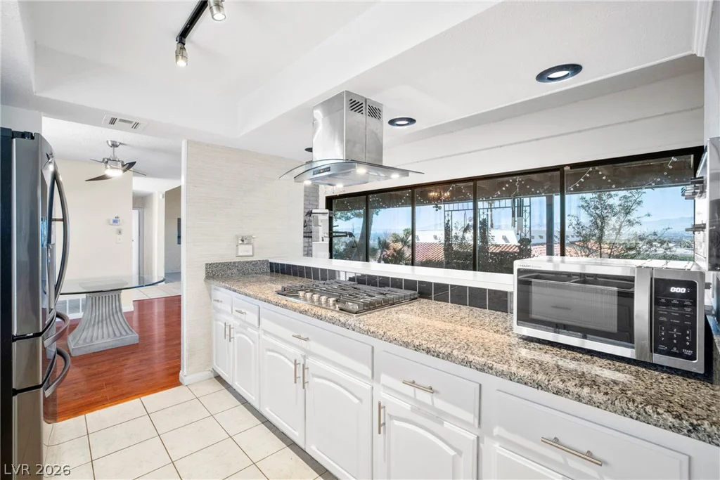 6744 Mountridge, Las Vegas, NV 89110