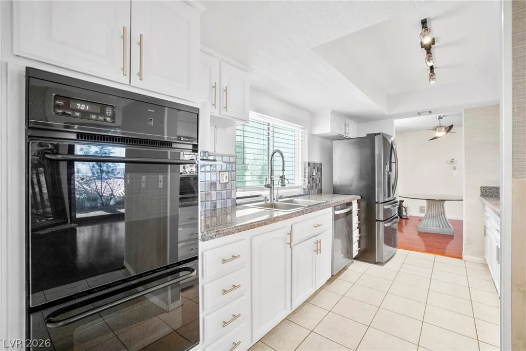 6744 Mountridge, Las Vegas, NV 89110