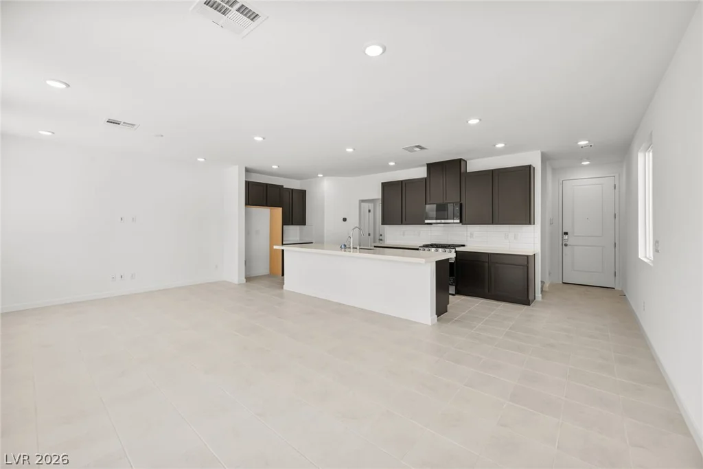 8539 Balfour Meadows, Las Vegas, NV 89113