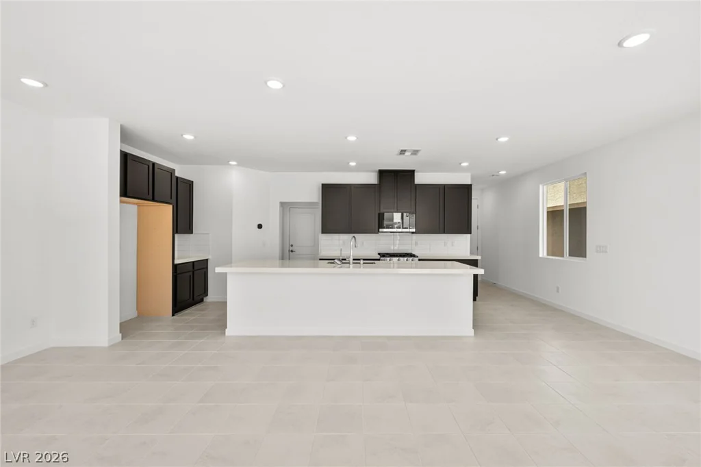 8539 Balfour Meadows, Las Vegas, NV 89113