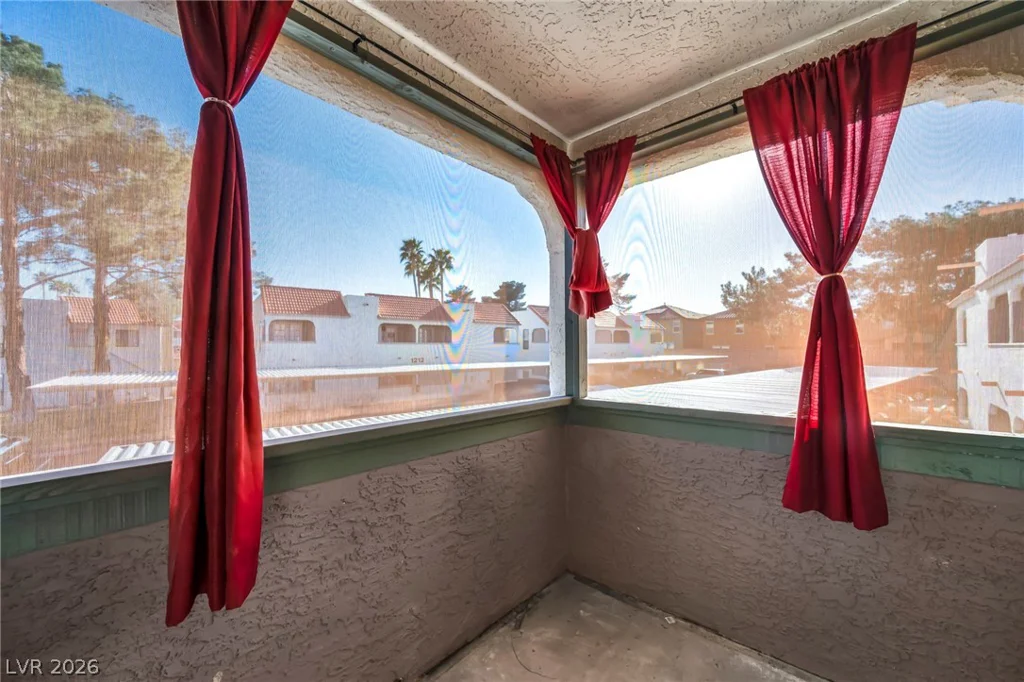 711 Bass, Henderson, NV 89014