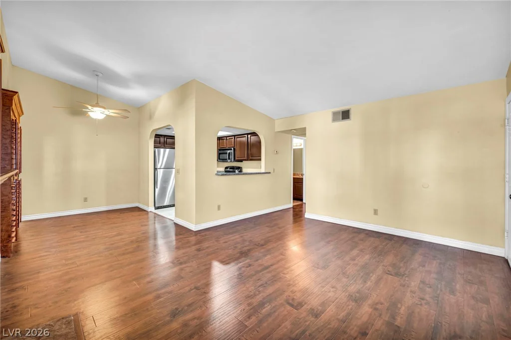 711 Bass, Henderson, NV 89014