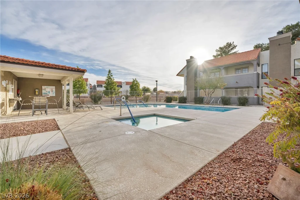711 Bass, Henderson, NV 89014