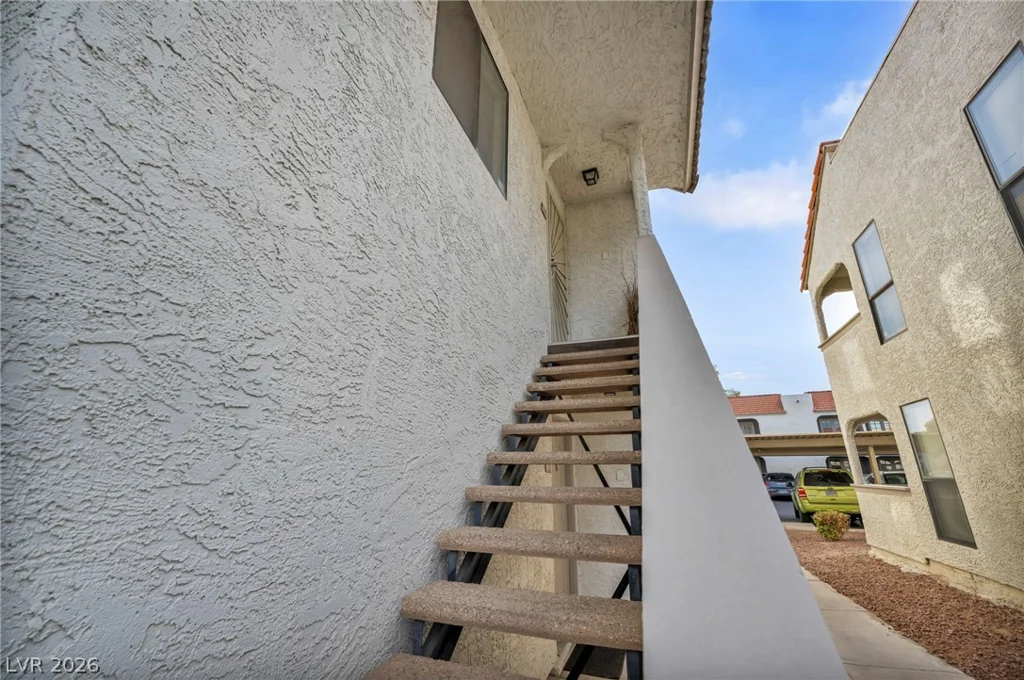 711 Bass, Henderson, NV 89014