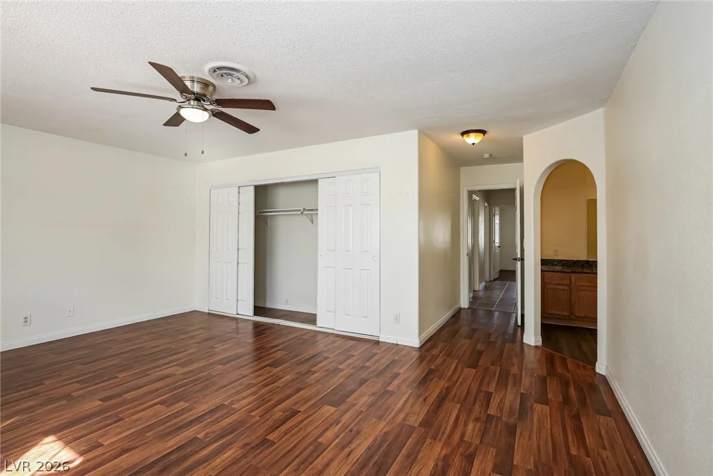 716 Langtry, Las Vegas, NV 89107