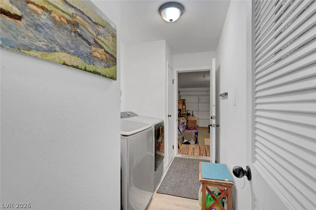 4526 Viking, Las Vegas, NV 89121