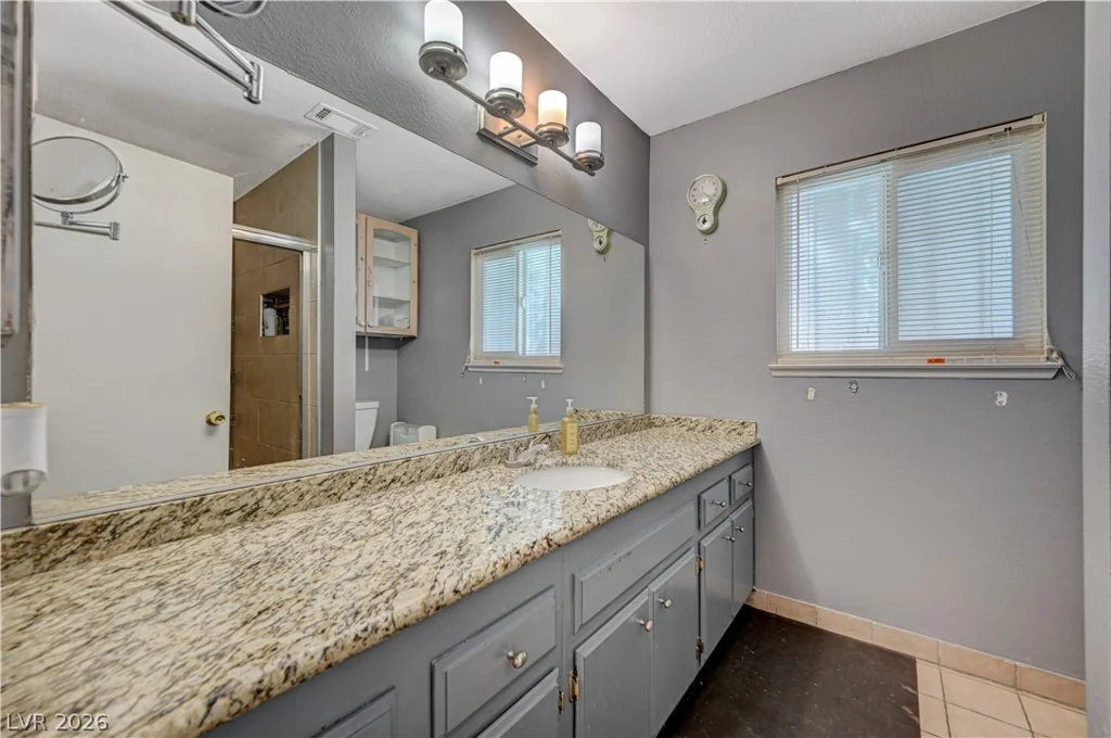 6358 Elmira, Las Vegas, NV 89118