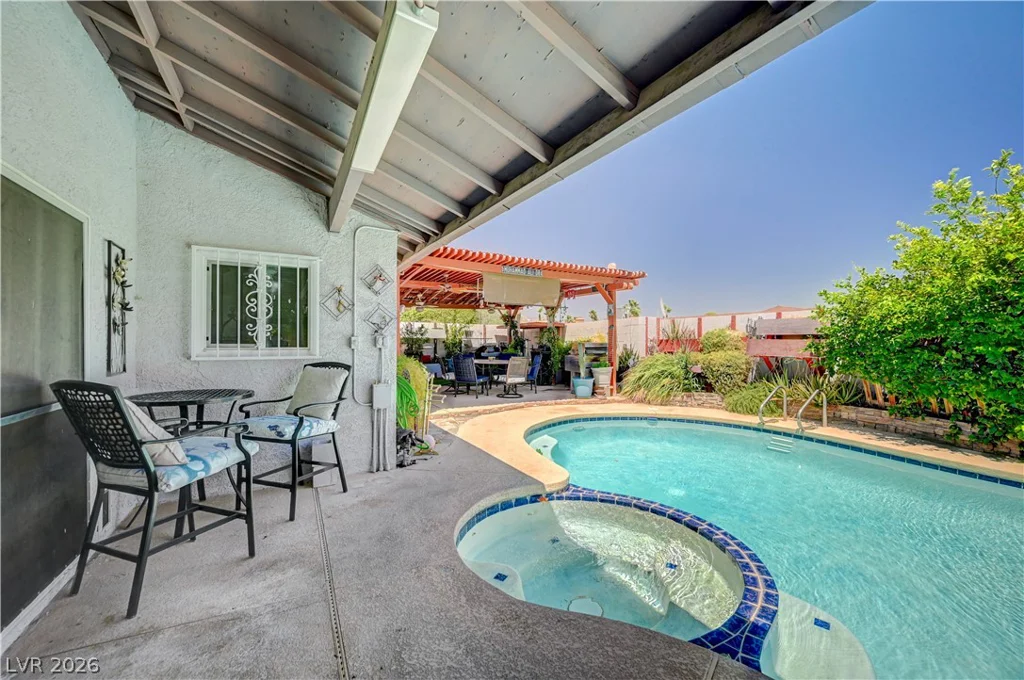 6358 Elmira, Las Vegas, NV 89118
