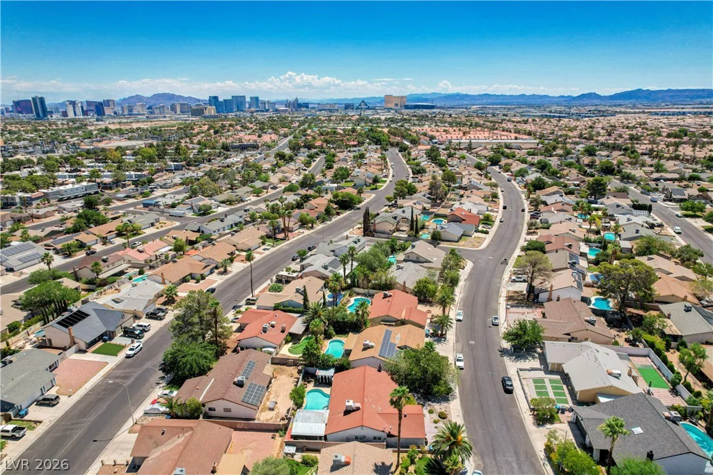6358 Elmira, Las Vegas, NV 89118