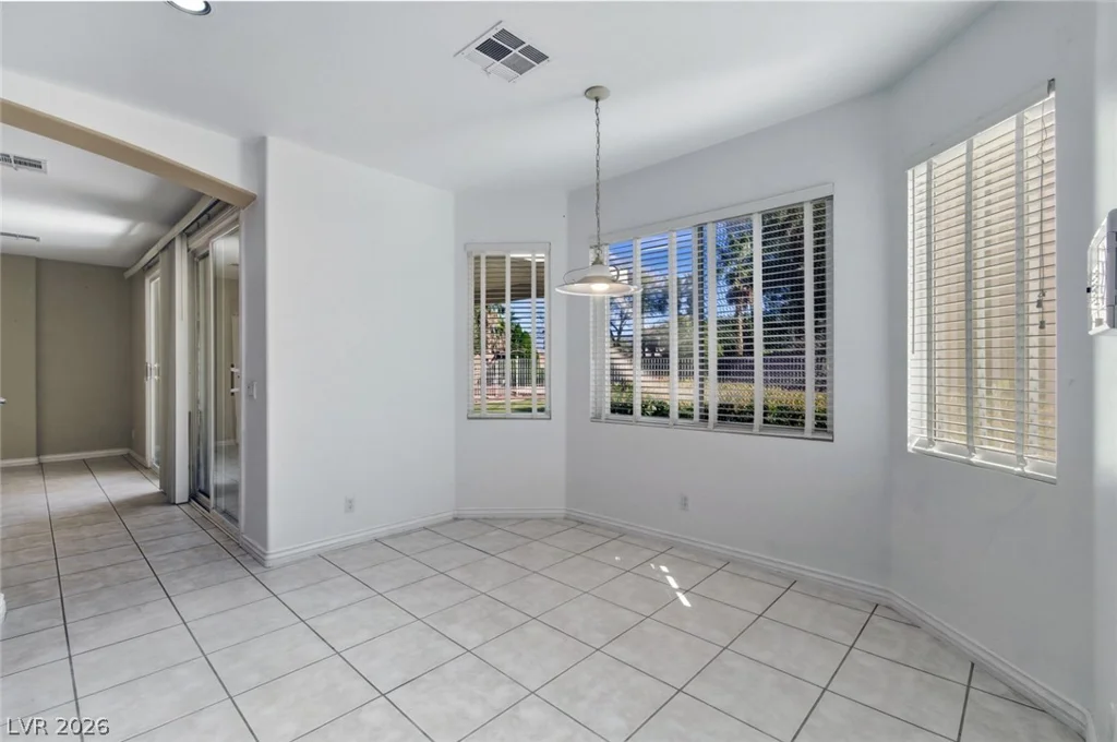 7140 Sudley, Las Vegas, NV 89131