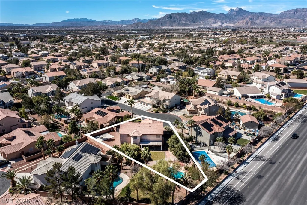 7140 Sudley, Las Vegas, NV 89131