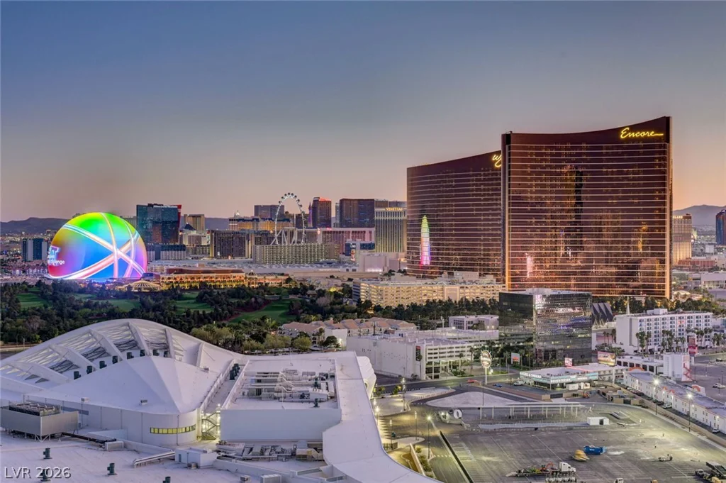 2877 Paradise, Las Vegas, NV 89109