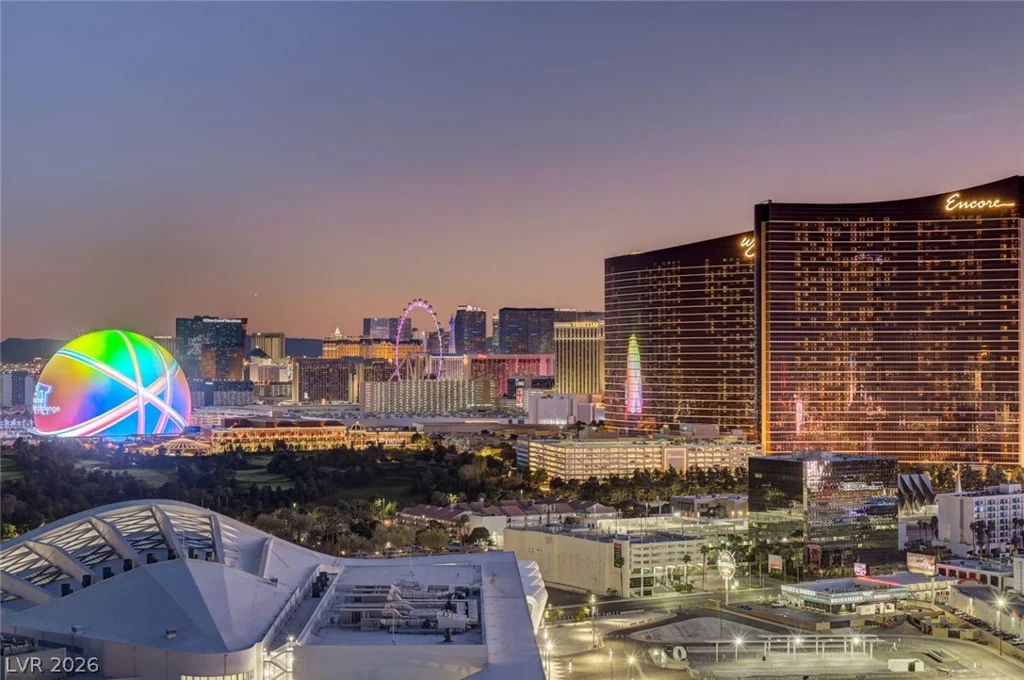 2877 Paradise, Las Vegas, NV 89109