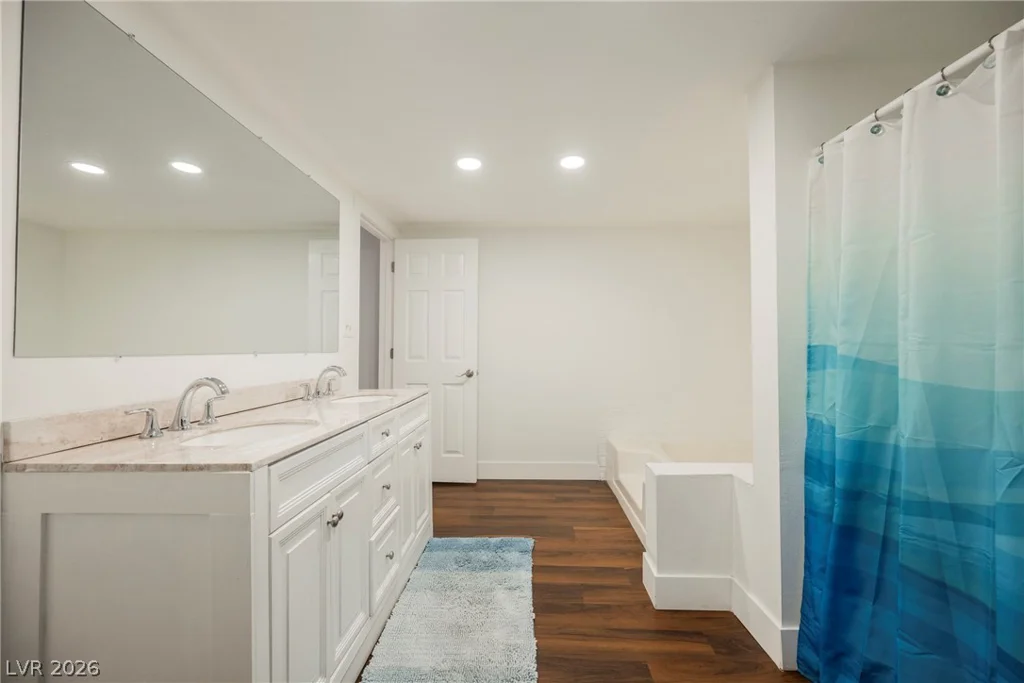 230 Rochell, Henderson, NV 89015