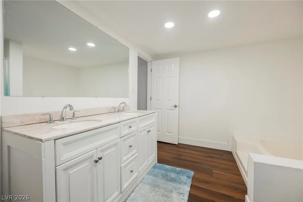 230 Rochell, Henderson, NV 89015