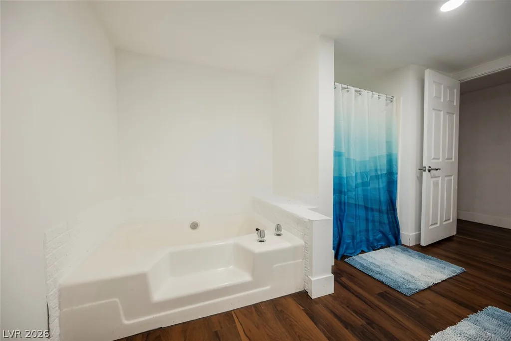 230 Rochell, Henderson, NV 89015
