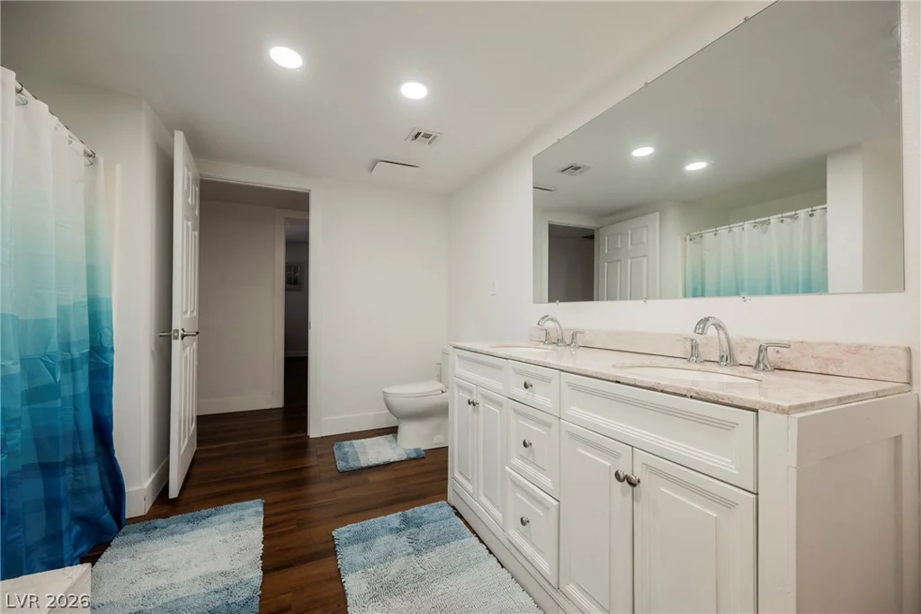 230 Rochell, Henderson, NV 89015