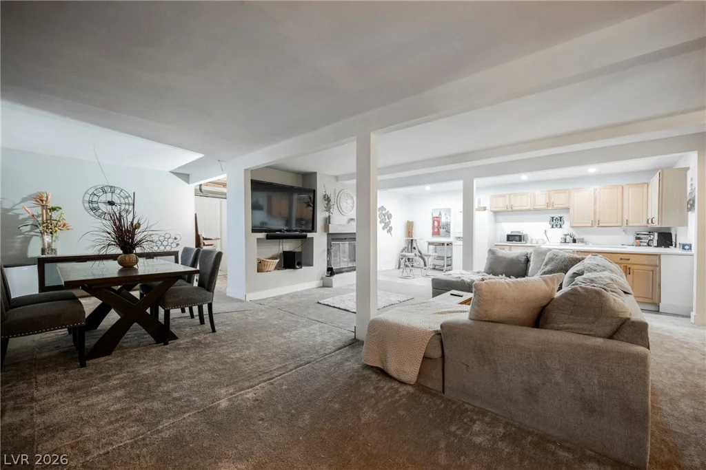 230 Rochell, Henderson, NV 89015