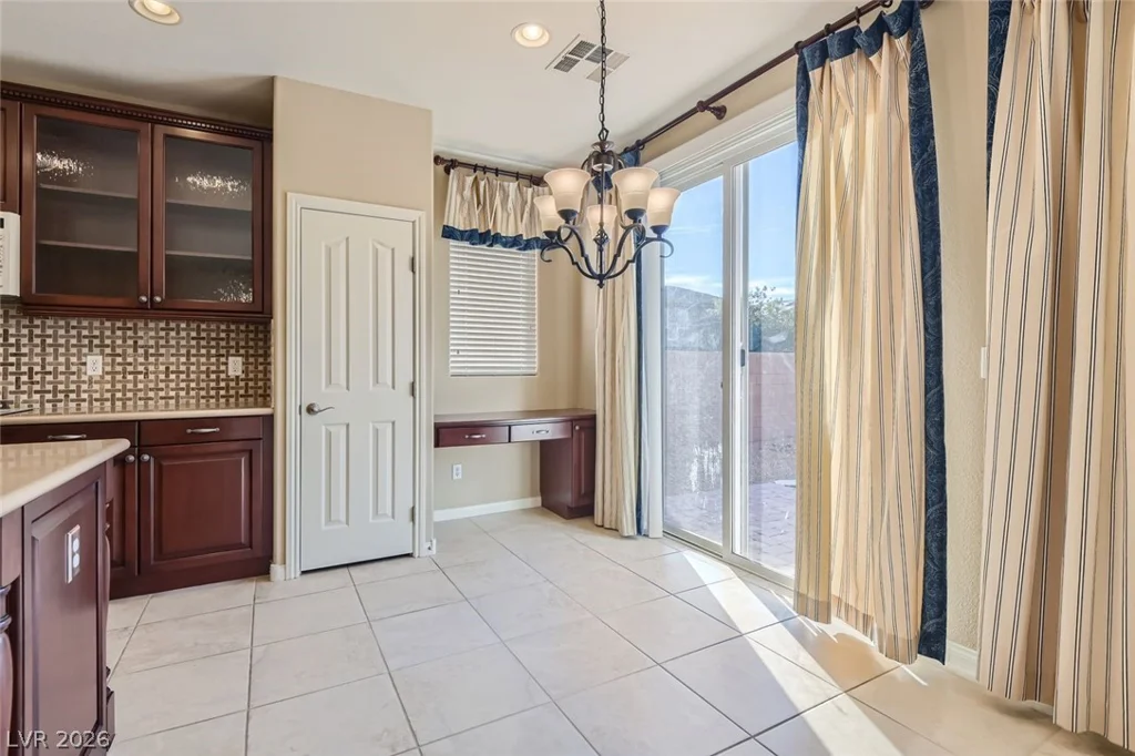 7381 Calzado, Las Vegas, NV 89178
