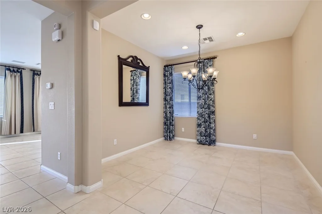 7381 Calzado, Las Vegas, NV 89178