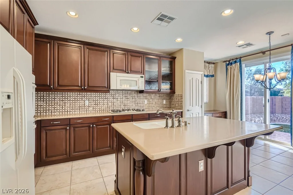 7381 Calzado, Las Vegas, NV 89178