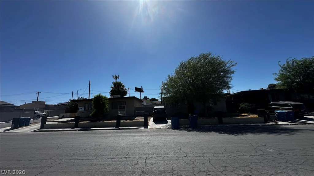 1649 Stocker, North Las Vegas, NV 89030