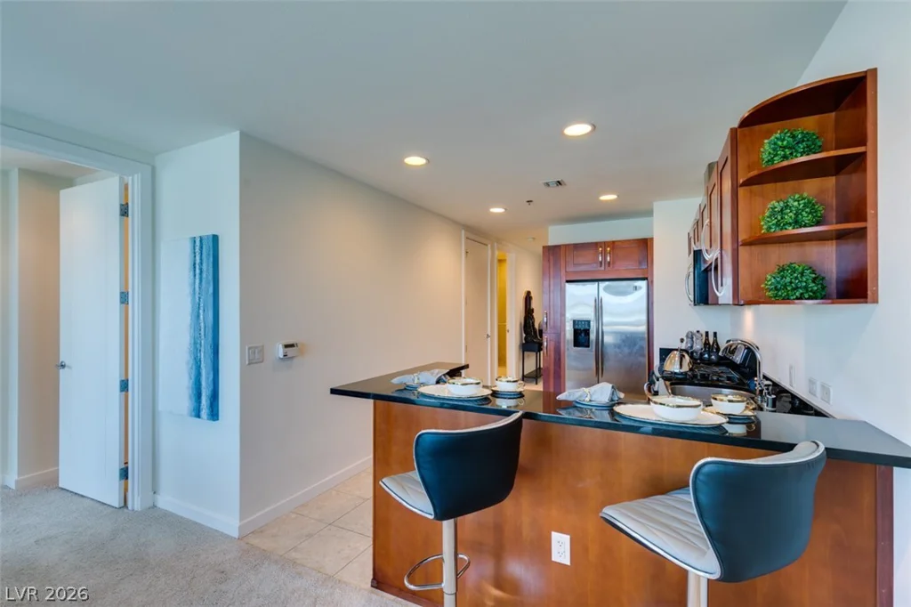 4525 Dean Martin, Las Vegas, NV 89103
