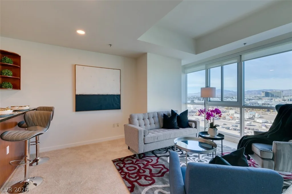 4525 Dean Martin, Las Vegas, NV 89103