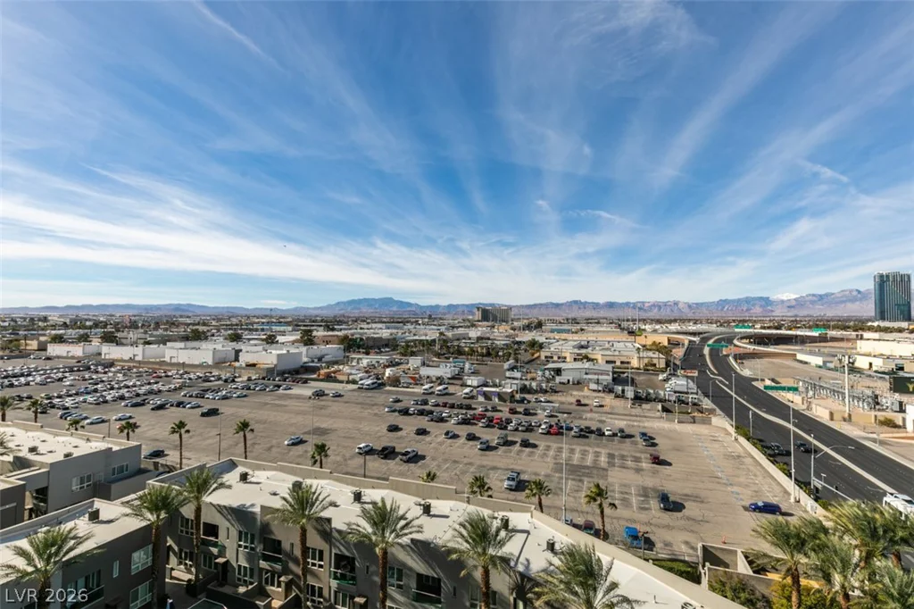 4525 Dean Martin, Las Vegas, NV 89103