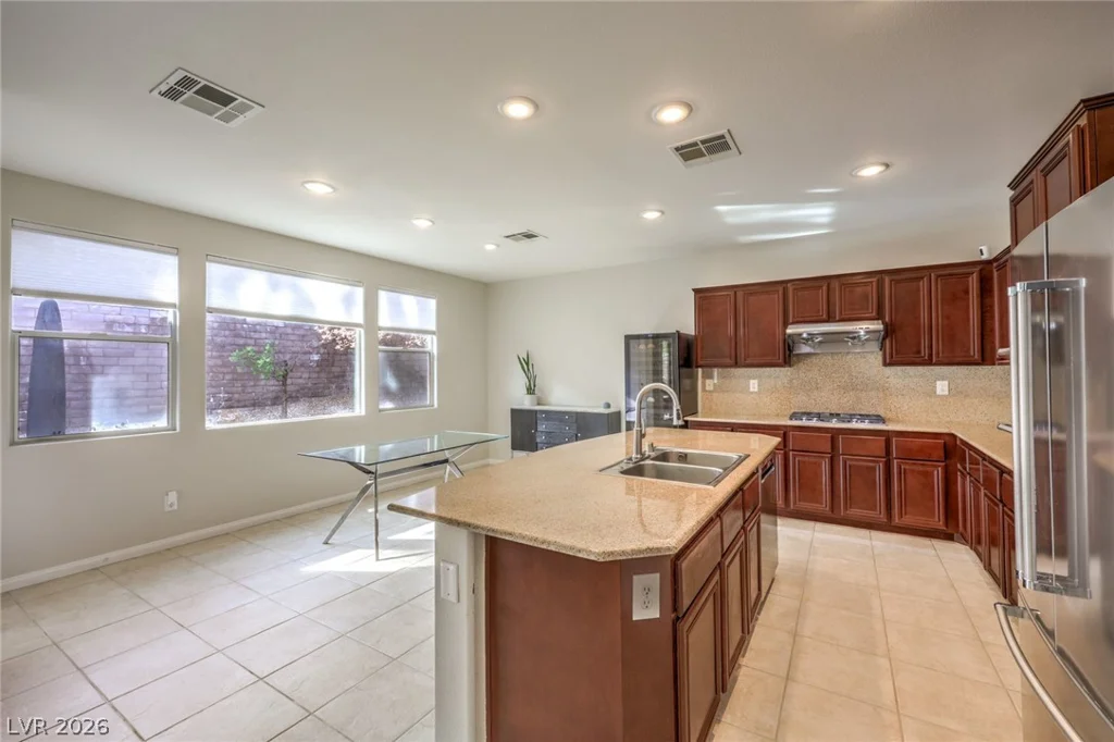 553 Wandering Violets, Las Vegas, NV 89138