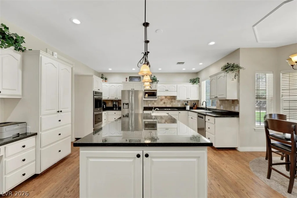 6465 Spanish Garden, Las Vegas, NV 89110