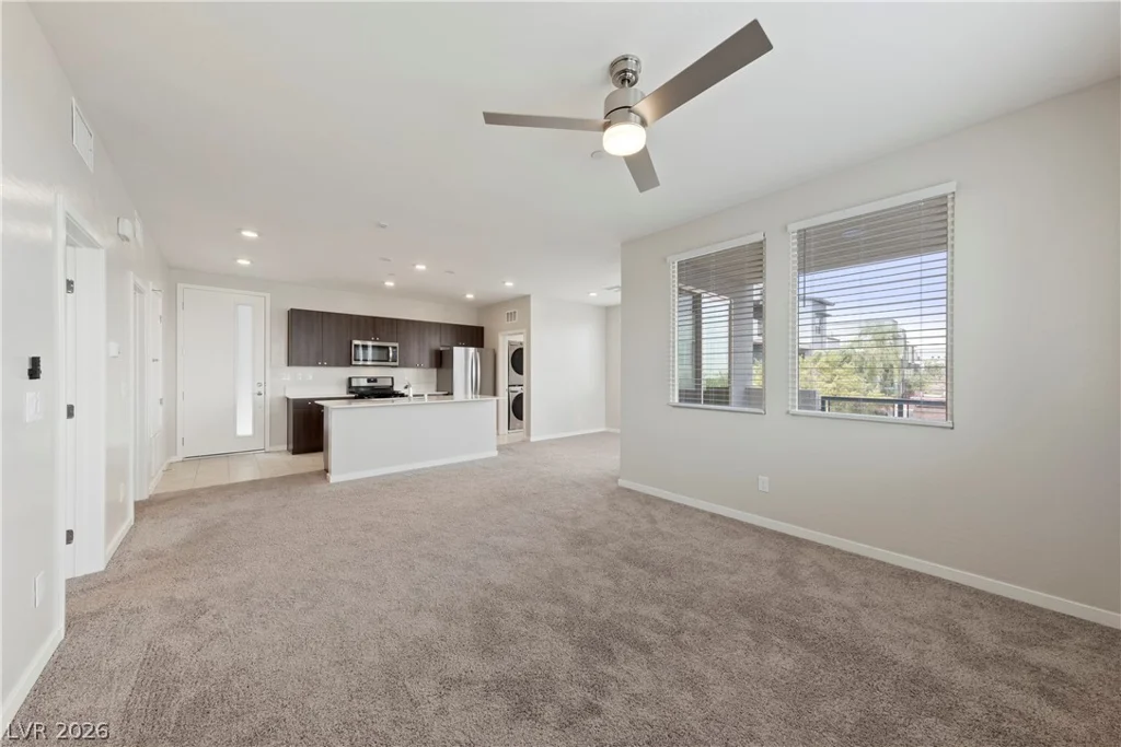 11238 Essence Point, Las Vegas, NV 89135