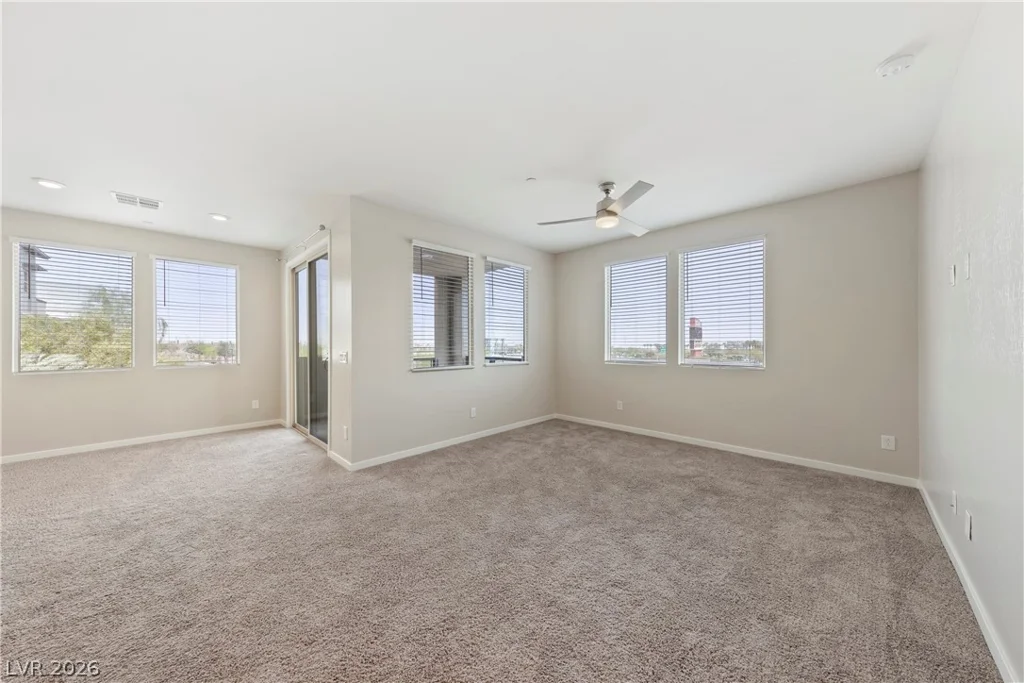 11238 Essence Point, Las Vegas, NV 89135