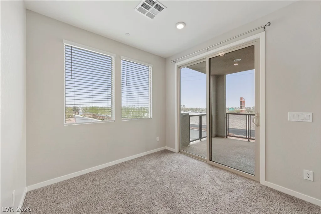 11238 Essence Point, Las Vegas, NV 89135