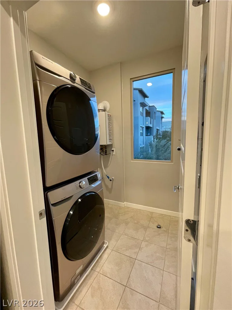 11238 Essence Point, Las Vegas, NV 89135