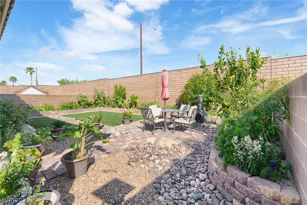 984 Brilliant Meadow, North Las Vegas, NV 89086
