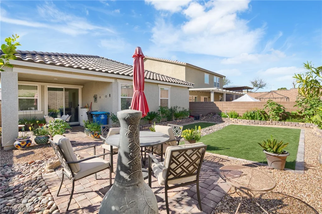 984 Brilliant Meadow, North Las Vegas, NV 89086