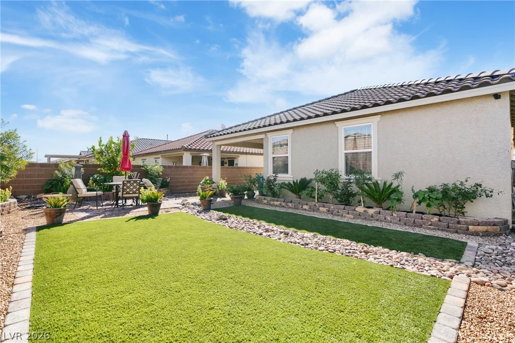 984 Brilliant Meadow, North Las Vegas, NV 89086