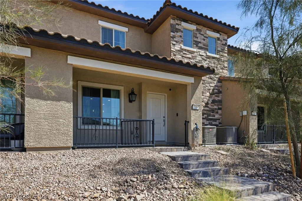 709 Pickled Pepper, Henderson, NV 89011