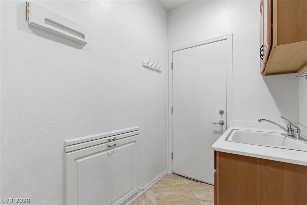 2244 Turner Falls, Henderson, NV 89044