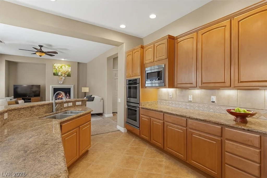 7418 Bugler Swan, North Las Vegas, NV 89084