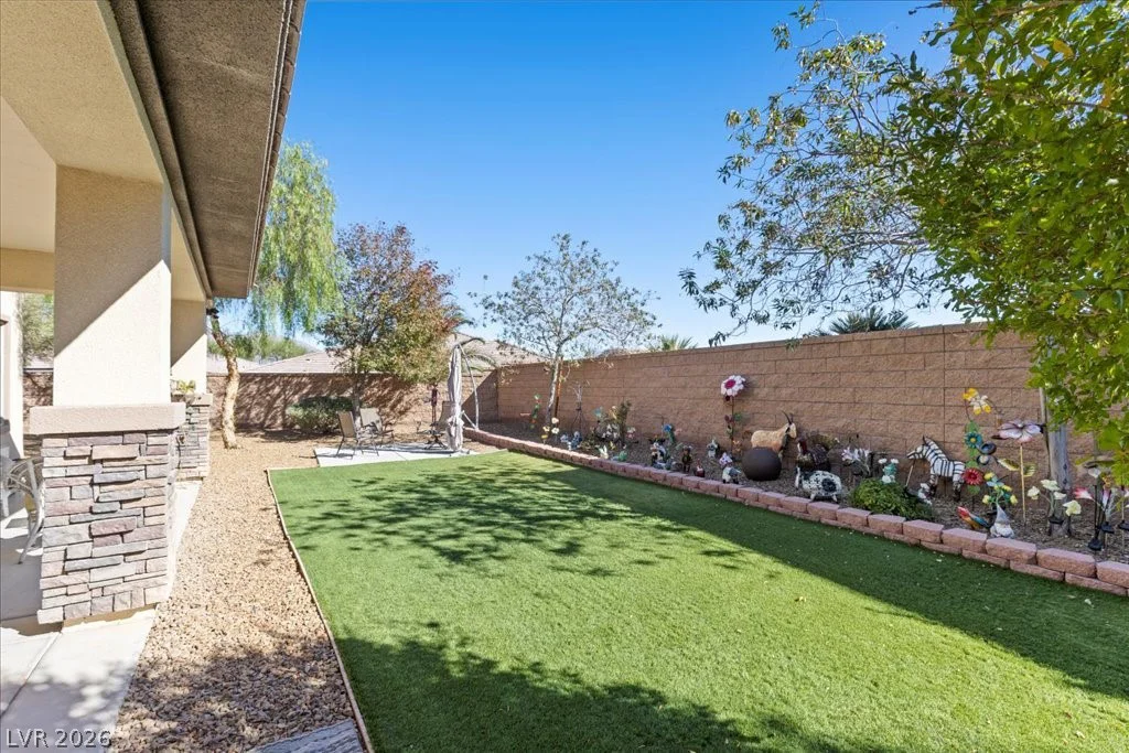 7418 Bugler Swan, North Las Vegas, NV 89084