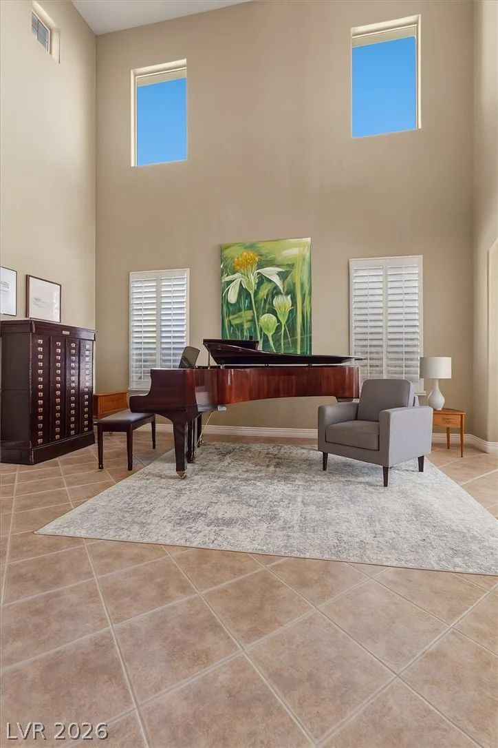 7418 Bugler Swan, North Las Vegas, NV 89084