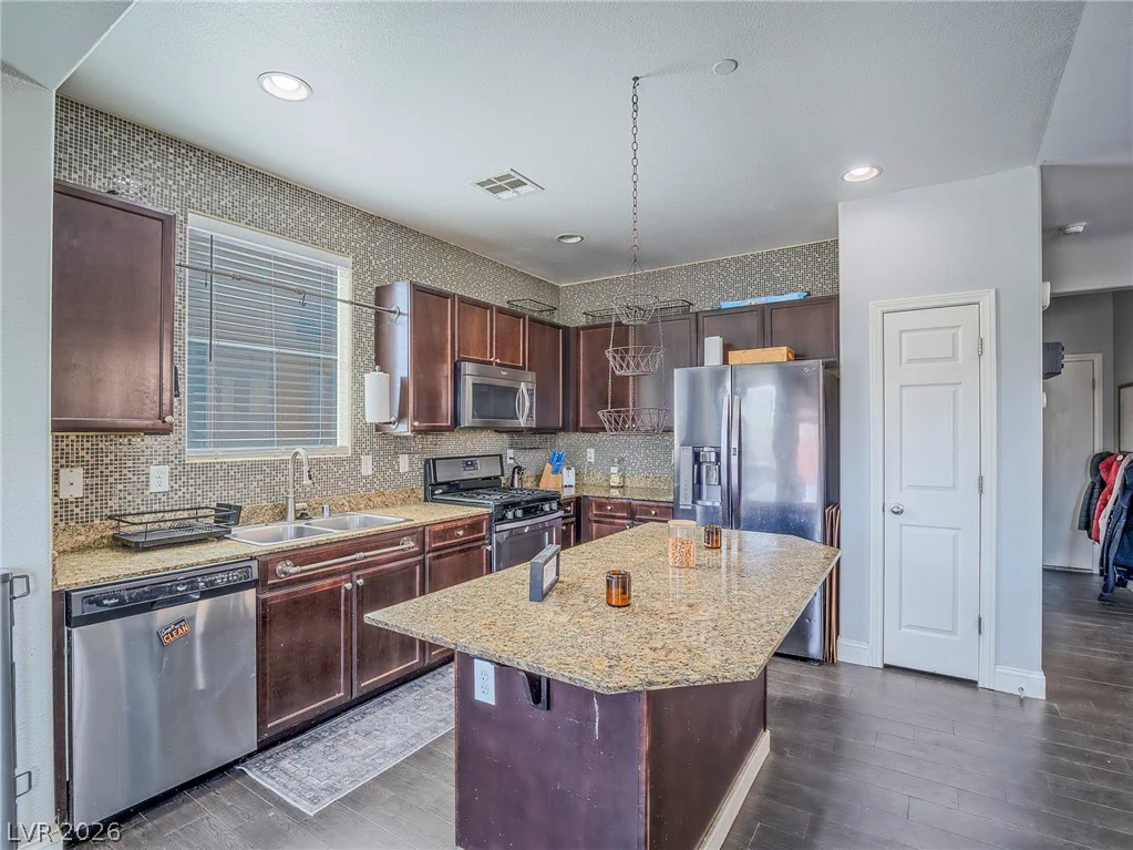 1040 Water Cove, Henderson, NV 89011