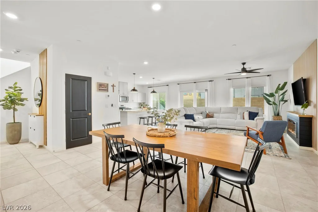 10963 Lancaster Park, Las Vegas, NV 89166